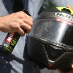 motul-helmet-visor-clean